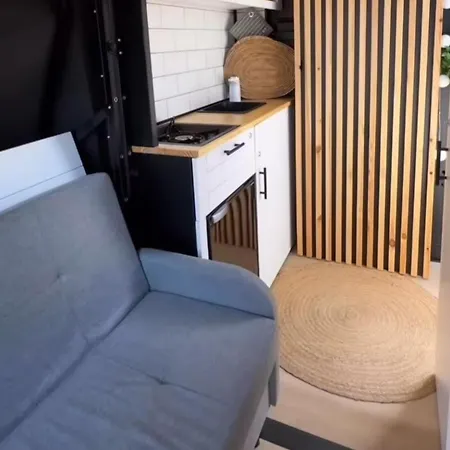 Camper 10 Min Centro En Coche Apartment Seville